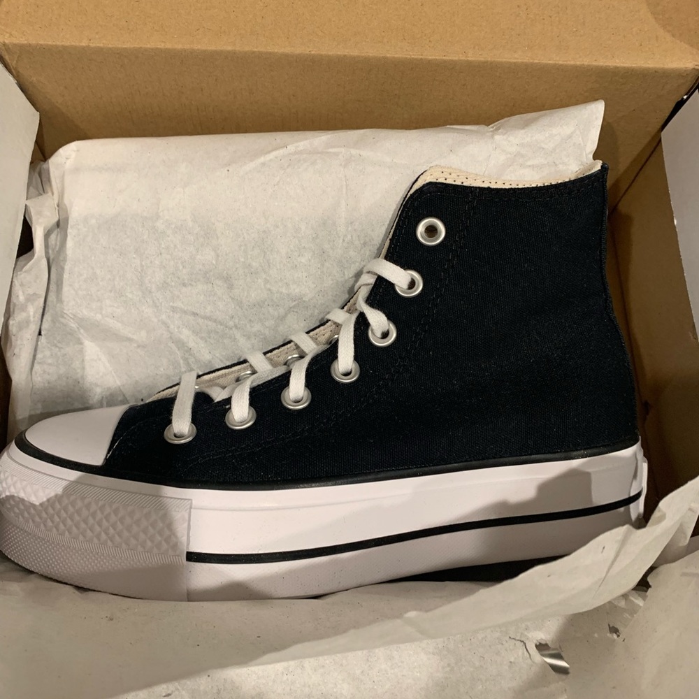 Converse high top platform size 6